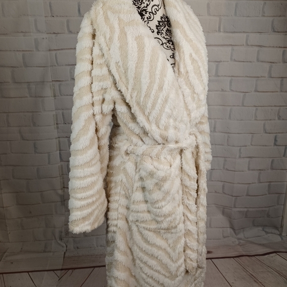 Soft Surroundings women's tie front belted robe faux fur size large pockets b7 - Picture 5 of 11